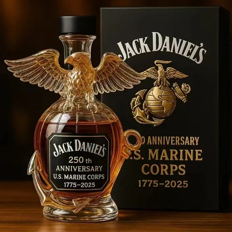 Kreativ hundformad whiskyflaska