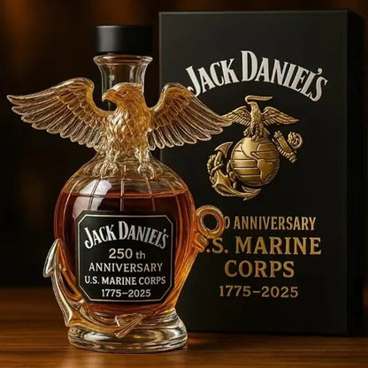 Kreativ hundformad whiskyflaska