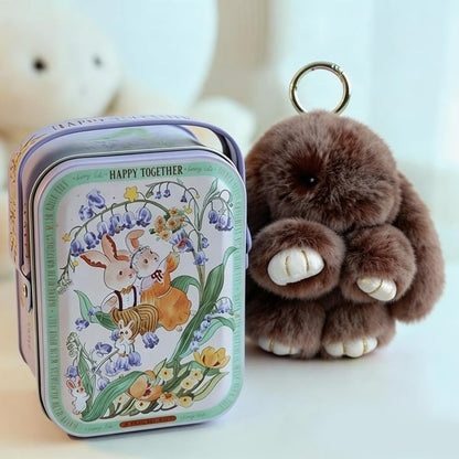 🎁Sista dagen 50% RABATT🐰Mjuk handgjord fluffig kanin-pompomnyckelring med designad plåtask