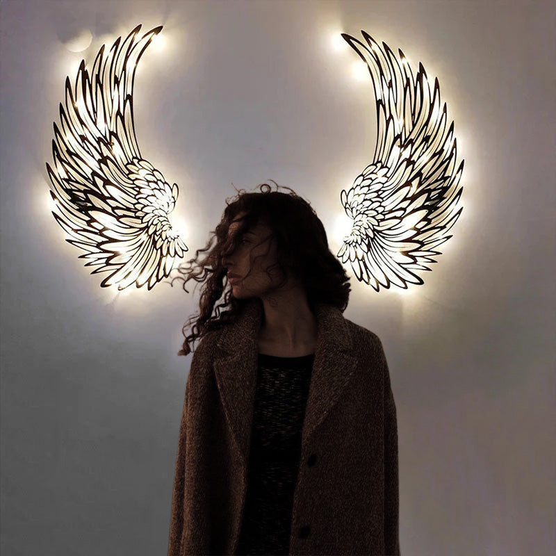 💡Metalvægkunst med englevinger og LED-belysning