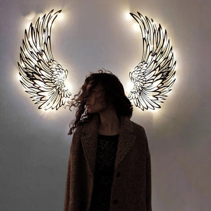 💡Metalvægkunst med englevinger og LED-belysning