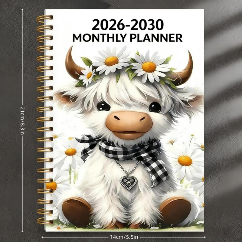 🐮 Kalender 2026-2030 📅 - Fra januar 2026 til december 2030, 5-års kalender, omslagsdesign med tegneserie-højlandsko-tema, årlig kalenderplanlægning, månedsetiketter, 60-måneders kalende